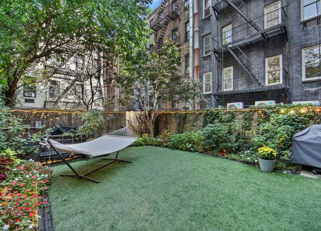 Property at 237 E 88th St #101, New York City, NY 10128, 3 beds, 3.5 baths