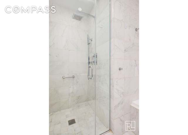 Property at 75 Wall St Unit 28D, New York City, NY 10005, 1 bath