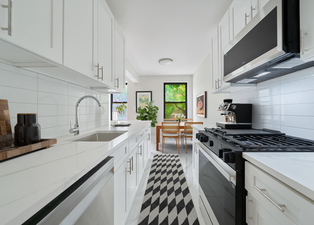 Property at 41-12 41st St Unit 2N, New York City, NY 11104, 1 bed, 1 bath