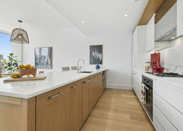Property at 368 3rd Ave Unit 12A, New York City, NY 10016, 3 beds, 3.5 baths
