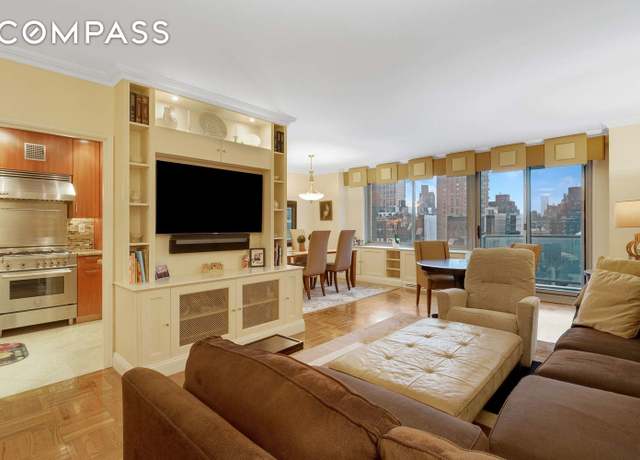 Property at 300 E 74th St Unit 18E, New York City, NY 10021, 1 bed, 1.5 baths