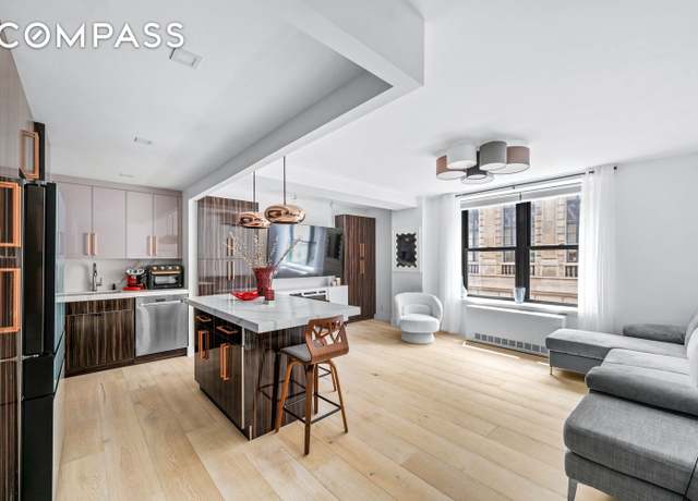 Property at 201 W 74th St Unit 8G, New York City, NY 10023, 1 bed, 1 bath