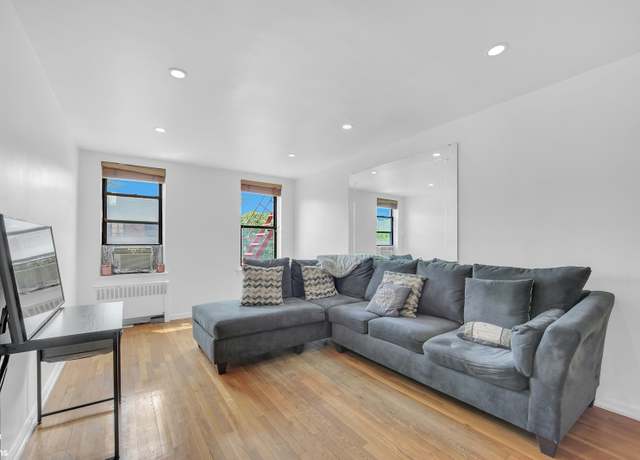 Property at 3231 Barker Ave Unit 2C, New York City, NY 10467, 1 bed, 1 bath