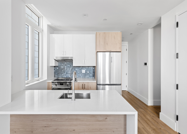 Property at 68 N Henry St Unit 3F, Brooklyn, NY 11222, 2 beds, 2 baths