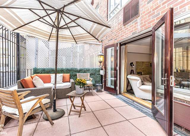 Property at 30 E 62nd St Unit 2H, New York City, NY 10065, 1 bed, 1 bath