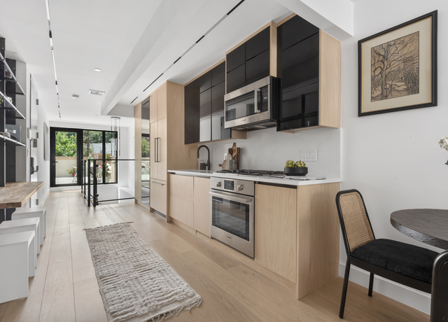 Property at 61 N Henry St Unit TH2, Brooklyn, NY 11222, 3 beds, 2 baths