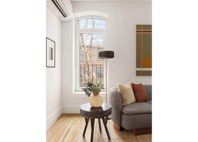 Property at 370 Lenox Ave #301, New York City, NY 10027, 3 beds, 2.5 baths
