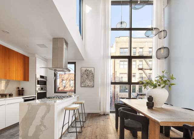 Property at 114 S 2nd St, Brooklyn, NY 11249, 3 beds, 2.5 baths