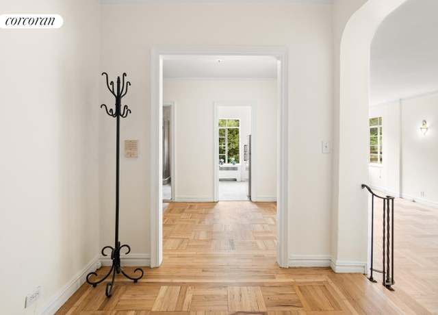 Property at 115 Payson Ave Unit 5E, New York City, NY 10034, 1 bath