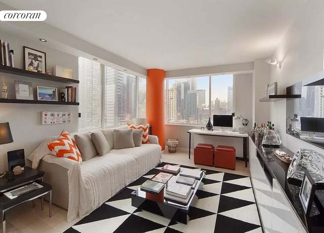 Property at 350 W 50th St Unit 20B, New York City, NY 10019, 2 beds, 2 baths