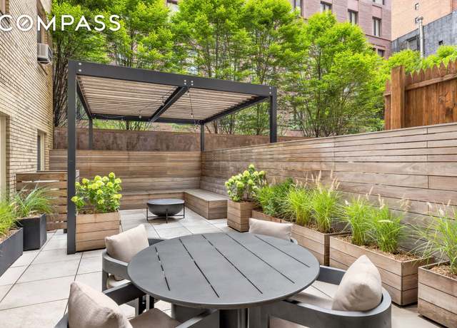 Property at 2 Horatio St Unit 1L, New York City, NY 10014, 1 bed, 1 bath