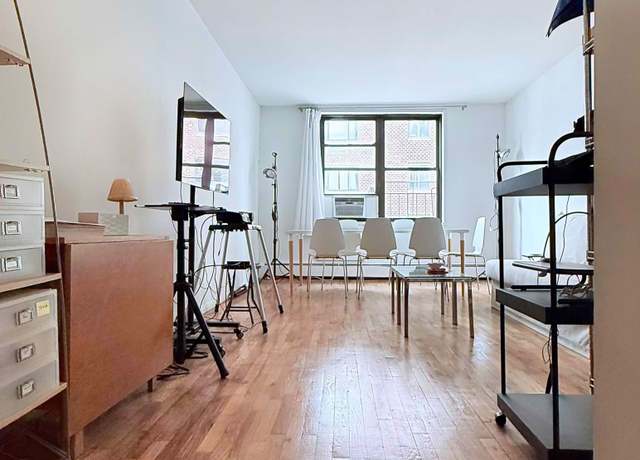 Property at 229 E 29th St Unit 5H, New York City, NY 10016, 1 bath