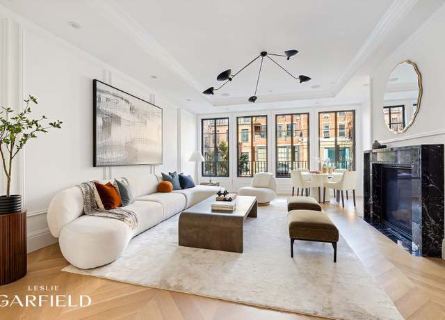 Property at 235 W 11th St, New York City, NY 10014, 5 beds, 5.5 baths