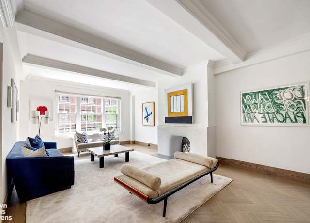 Property at 125 E 84th St Unit 4B, New York City, NY 10028, 3 beds, 3 baths