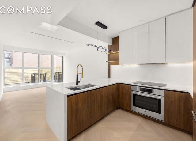 Property at 90 Herbert St Unit TH1, Brooklyn, NY 11222, 2 beds, 2.5 baths