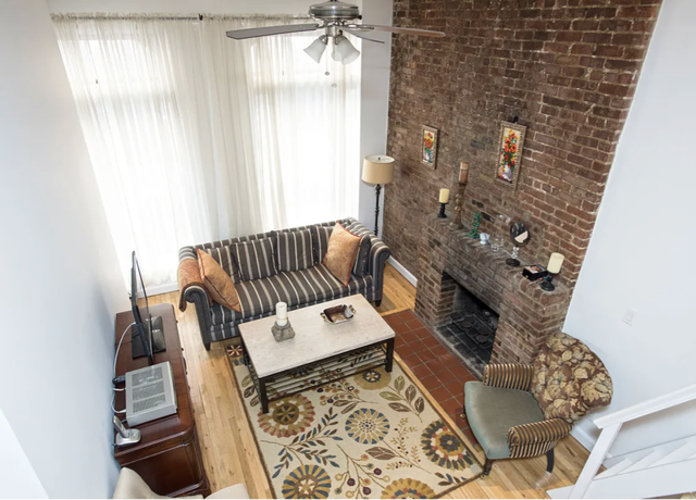 Property at 304 W 88th St Unit 1D, New York City, NY 10024, 1 bed, 1 bath