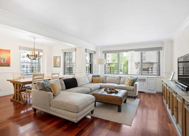 Property at 136 E 76th St Unit 3D, New York City, NY 10021, 3 beds, 2.5 baths