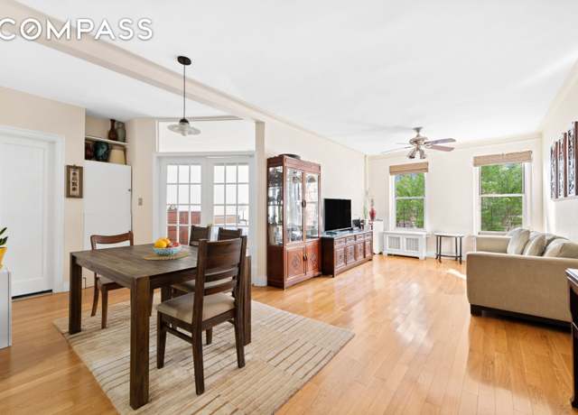 Property at 320 E 83rd St Unit 4DE, New York City, NY 10028, 4 beds, 2 baths