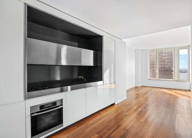 Property at 15 William St Unit 16-C, New York City, NY 10005, 1 bed, 1 bath