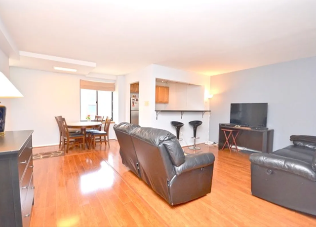 Property at 280 Rector Pl Unit 8N, New York City, NY 10280, 2 beds, 1 bath