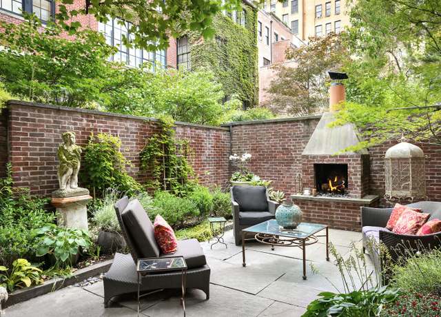 Property at 11 E 92nd St #1, New York City, NY 10128, 2 beds, 2 baths