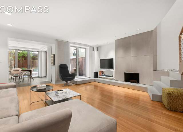 Property at 56 W 71st St Unit TH-A, New York City, NY 10023, 4 beds, 5 baths