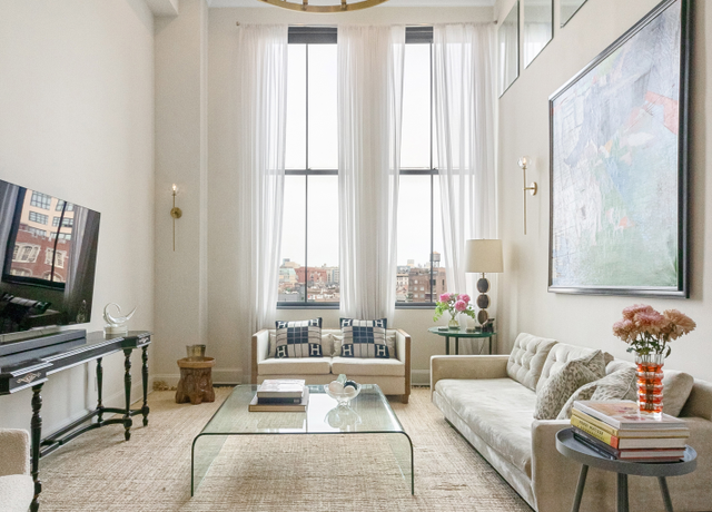 Property at 421 Hudson St #607, New York City, NY 10014, 1 bed, 1.5 baths