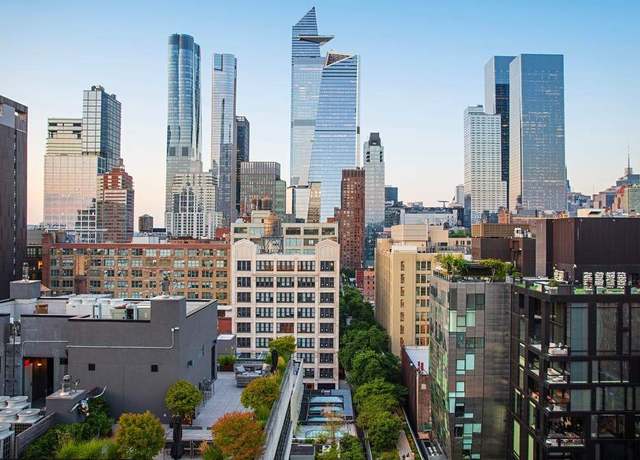 Property at 515 W 23rd St, New York City, NY 10011, 4 beds, 5 baths