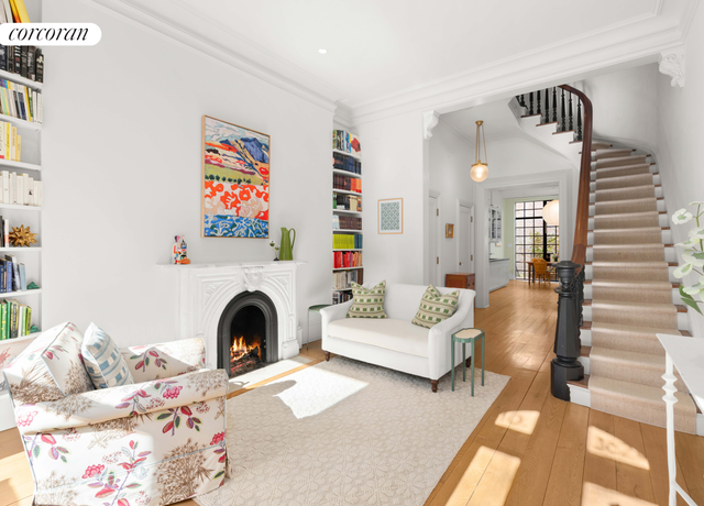 Property at 382A Clinton St, Brooklyn, NY 11231, 4 beds, 3.5 baths