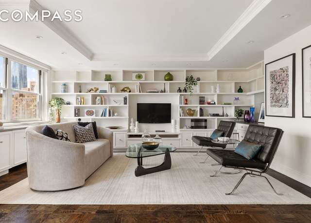 Property at 360 W 22nd St Unit 15C, New York City, NY 10011, 2 beds, 2 baths
