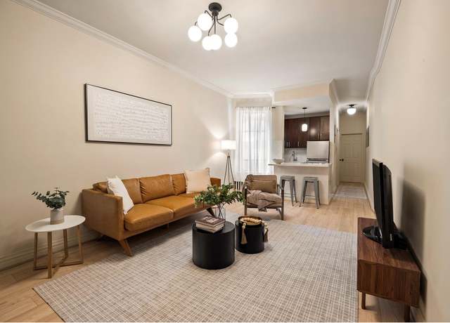 Property at 20 E 88th St Unit 2B, New York City, NY 10128, 1 bed, 1 bath