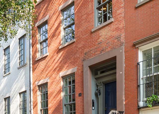 Property at 20 Charles St, New York City, NY 10014, 5 beds, 6.5 baths