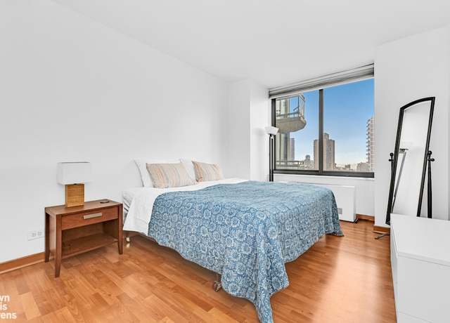 Property at 300 E 85th St #2201, New York City, NY 10028, 1 bed, 1 bath