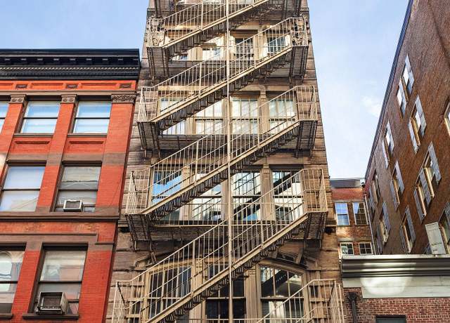 Property at 7 E 17th St Unit 6C, New York City, NY 10003, 4 beds, 2 baths