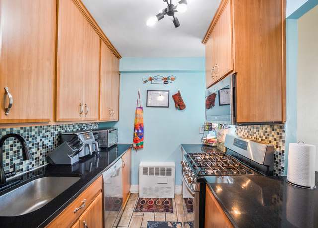 Property at 12205 Flatlands Ave Unit 3D, Brooklyn, NY 11207, 3 beds, 1.5 baths