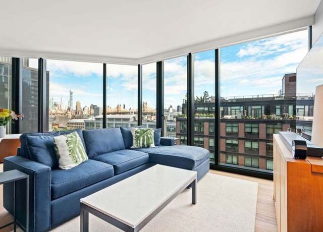 Property at 21-30 44th Dr Unit 7C, New York City, NY 11101, 2 beds, 2 baths