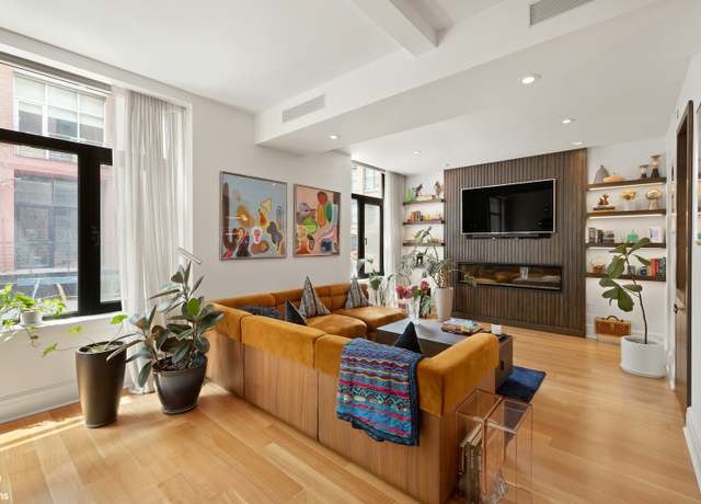Property at 47 Bridge St Unit THB, Brooklyn, NY 11201, 2 beds, 2 baths