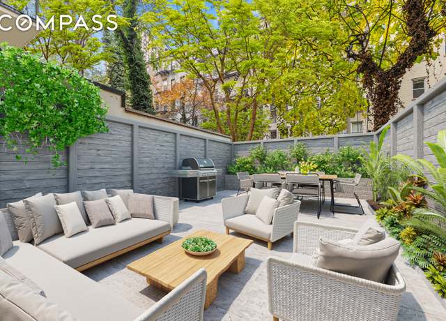 Property at 339 E 82nd St, New York City, NY 10028, 8 beds, 8 baths