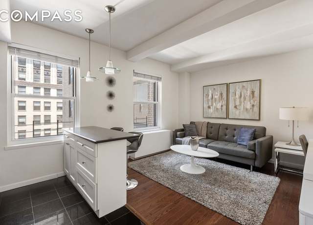 Property at 150 W 51st St #1017, New York City, NY 10019, 1 bed, 1 bath