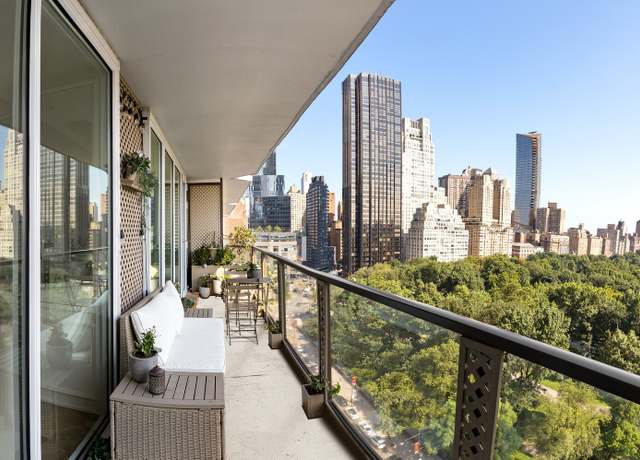 Property at 210 Central Park S Unit 17D, New York City, NY 10019, 3 beds, 2.5 baths
