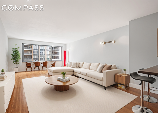 Property at 300 E 59th St #803, New York City, NY 10022, 1 bed, 1 bath