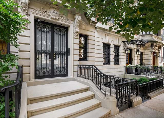 Property at 22 E 94th St, New York City, NY 10128, 4 beds, 4.5 baths