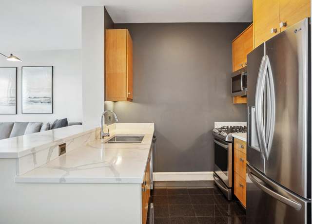 Property at 120 Riverside Blvd Ph 1H, New York City, NY 10069, 2 beds, 2 baths