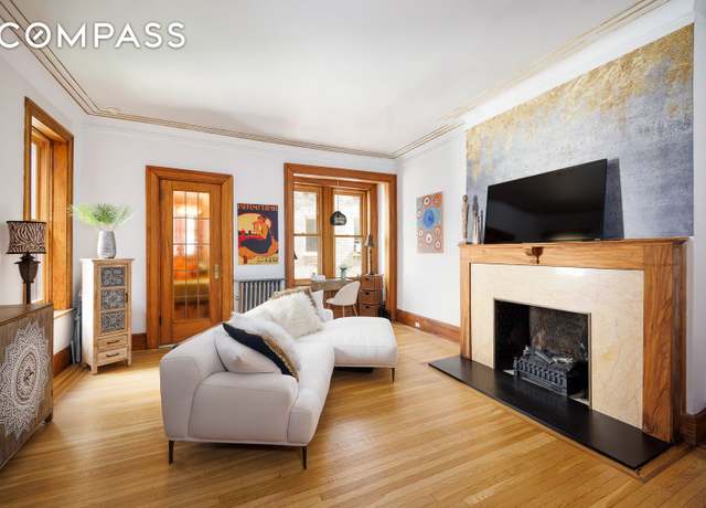 Property at 331 W 89th St Unit 2B, New York City, NY 10024, 1 bed, 1 bath
