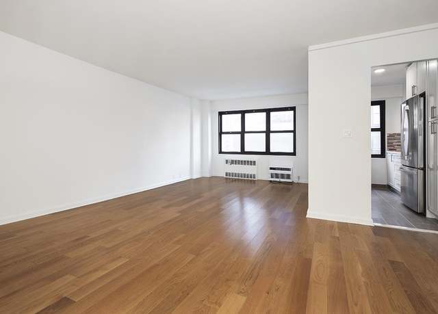 Property at 240 E 76th St Unit 7-M, New York City, NY 10021, 2 beds, 2 baths