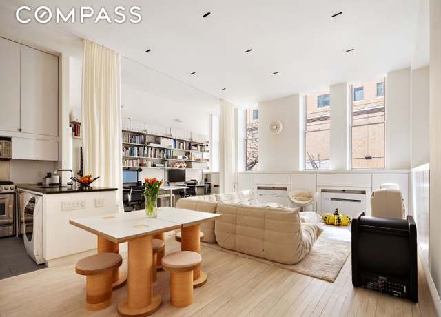 Property at 125 E 12th St Unit 2G, New York City, NY 10003, 1 bed, 1 bath