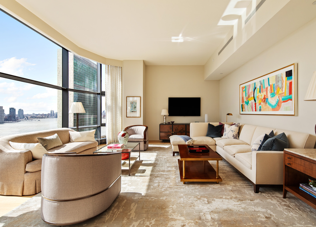 Property at 50 United Nations Plz Unit 21B, New York City, NY 10017, 3 beds, 3.5 baths