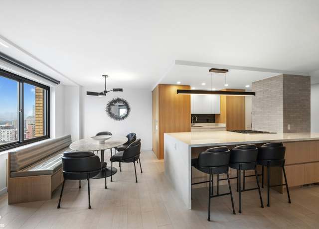 Property at 201 W 70th St Unit 24B, New York City, NY 10023, 2 beds, 2 baths