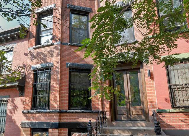 Property at 11 Park Pl, Brooklyn, NY 11217, 6 beds, 6.5 baths