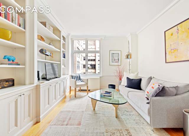 Property at 188 E 70th St Unit 8E, New York City, NY 10021, 1 bed, 1.5 baths